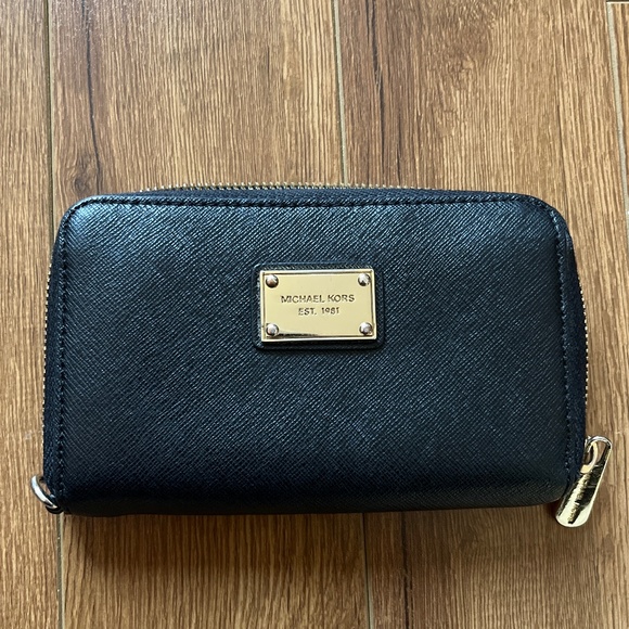 Michael kors wallet - Picture 1 of 7